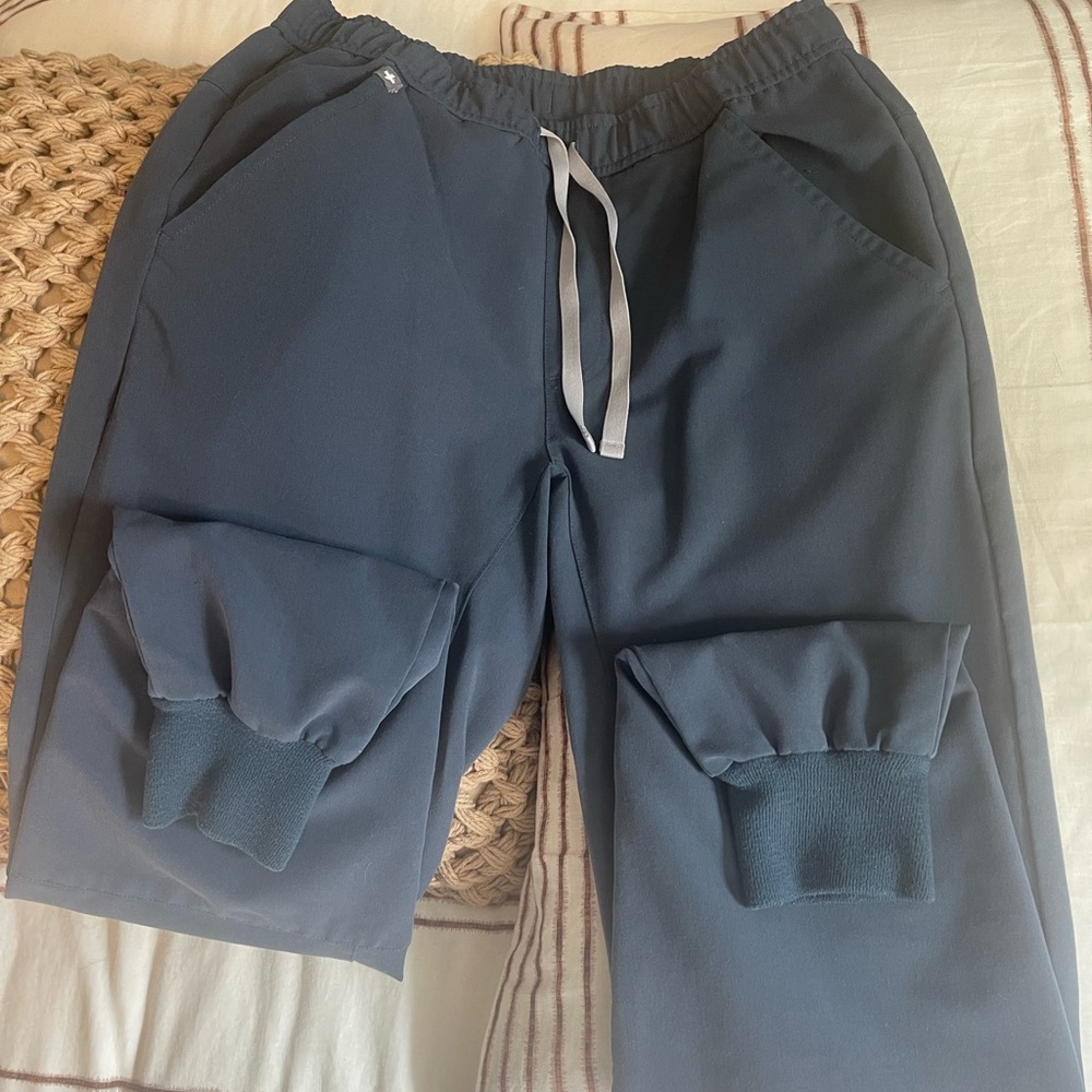 Figs scrub pants